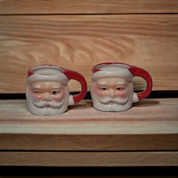 Vintage Mini Santa Christmas Mugs Winking and Non-Winking Ceramic Set 2 oz 2.5" - Picture 6 of 11